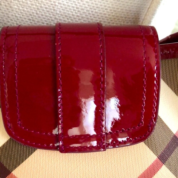 BURBERRY BROOKE NOVA CHECK PATENT LEATHER CANVAS HOBO SHOULDER BAG - Picture 11 of 15